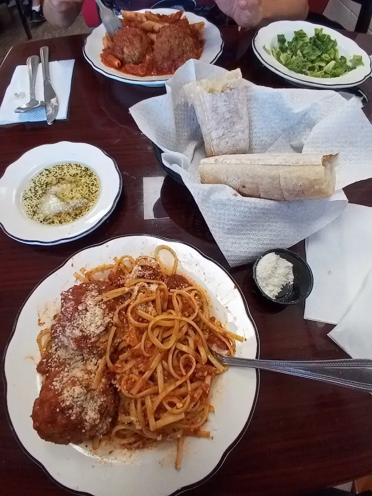 Linguine with Meat Sauce and Meatballs